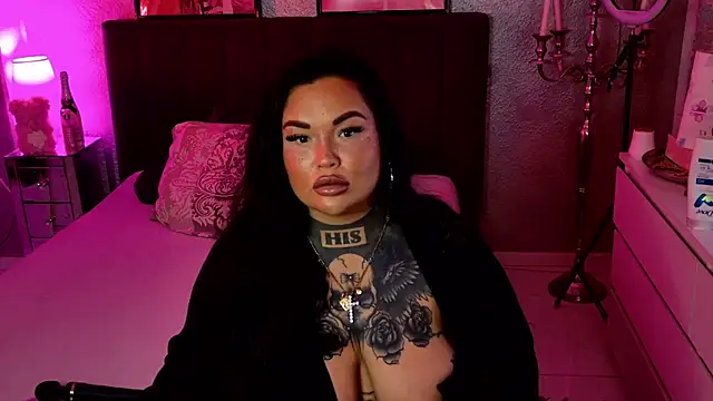  MelinaCurves  online show from 03/02/25, 09:11