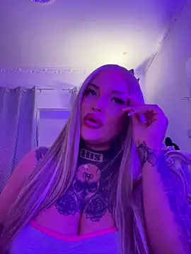  MelinaCurves  online show from 10/02/25, 10:06