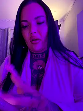  MelinaCurves  online show from 10/05/25, 09:02