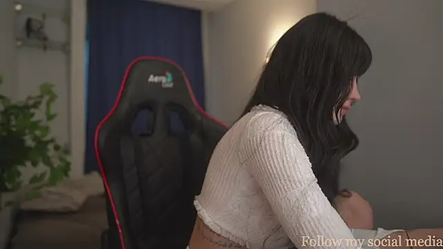 oxxme online show from 11/15/25, 11:29