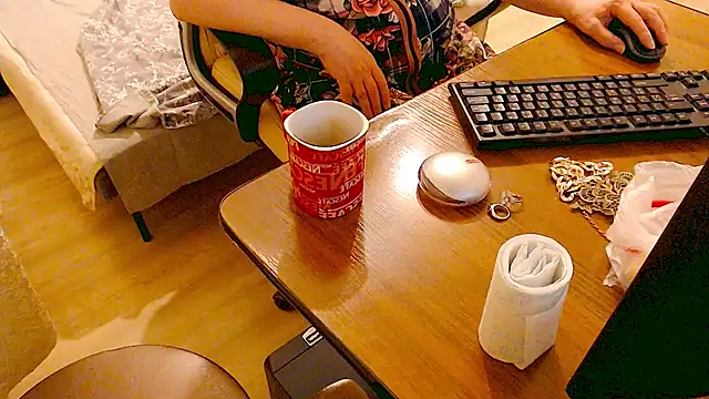 MomJaneSex online show from 02/25/25, 09:57