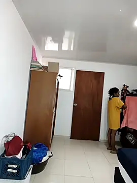 africa deluxe online show from 02/04/26, 12:44