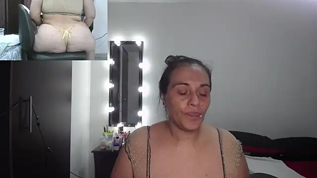 Snapshot of zoe_hotxxx chatting on 02/23/25, 12:19 zoe hotxxx online show from 02/23/25, 12:19