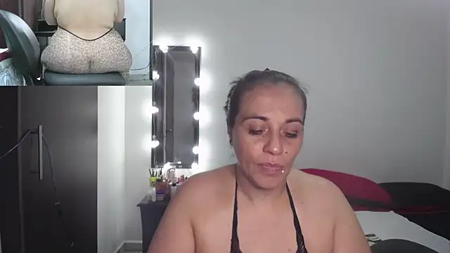 Snapshot of zoe_hotxxx chatting on 03/05/25, 01:06 zoe hotxxx online show from 03/05/25, 01:06