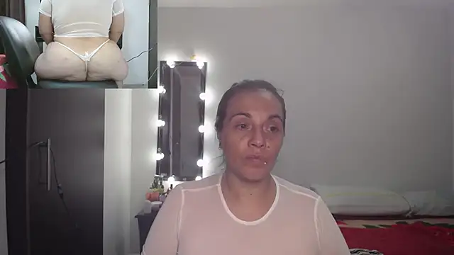 Snapshot of zoe_hotxxx chatting on 10/06/25, 12:08 zoe hotxxx online show from 10/06/25, 12:08