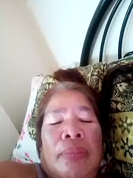 Snapshot of sexylizzy4u chatting on 01/21/25, 05:49 sexylizzy4u online show from 01/21/25, 05:49