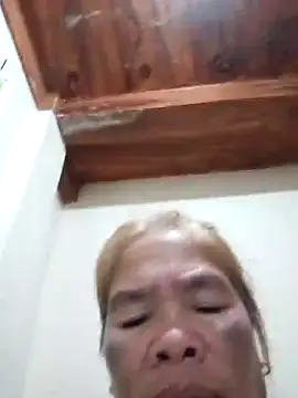 Snapshot of sexylizzy4u chatting on 01/28/25, 04:52 sexylizzy4u online show from 01/28/25, 04:52