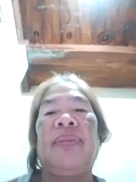 Snapshot of sexylizzy4u chatting on 02/19/25, 01:40 sexylizzy4u online show from 02/19/25, 01:40