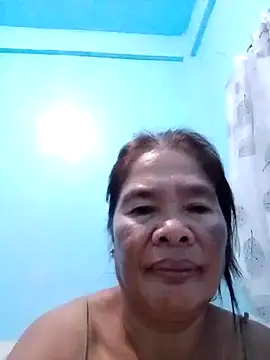 Snapshot of sexylizzy4u chatting on 03/12/25, 07:49 sexylizzy4u online show from 03/12/25, 07:49