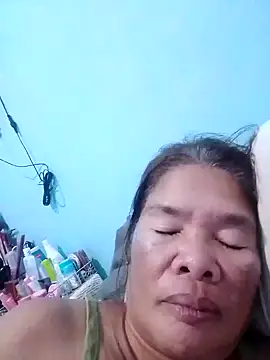 Snapshot of sexylizzy4u chatting on 03/14/25, 02:08 sexylizzy4u online show from 03/14/25, 02:08