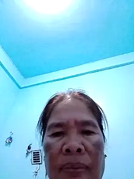 Snapshot of sexylizzy4u chatting on 03/18/25, 08:58 sexylizzy4u online show from 03/18/25, 08:58