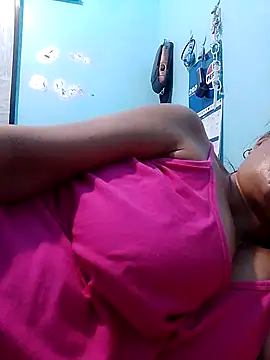 Snapshot of sexylizzy4u chatting on 09/10/25, 11:54 sexylizzy4u online show from 09/10/25, 11:54