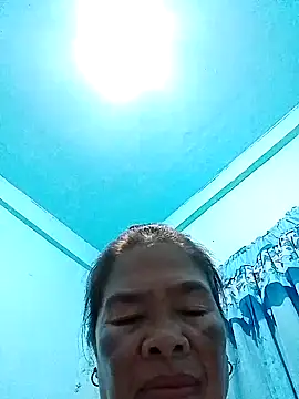 Snapshot of sexylizzy4u chatting on 10/30/25, 04:19 sexylizzy4u online show from 10/30/25, 04:19