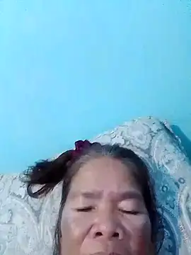 Snapshot of sexylizzy4u chatting on 12/16/25, 08:41 sexylizzy4u online show from 12/16/25, 08:41