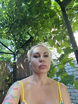 Hotnessi online show from 07/13/26, 06:38