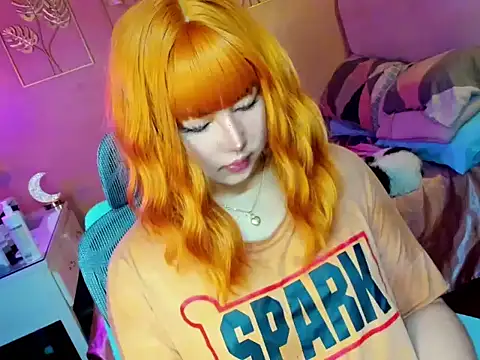 HOTnWILDalice online show from 10/01/25, 01:33