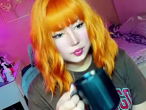 HOTnWILDalice online show from 11/13/25, 02:43