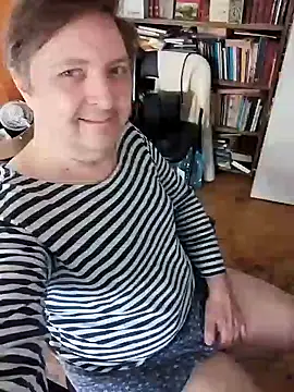 Snapshot of Pokaz2020 chatting on 07/12/26, 10:39 Pokaz2020 online show from 07/12/26, 10:39