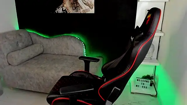 Dimitri Colleman online show from 01/17/25, 02:29