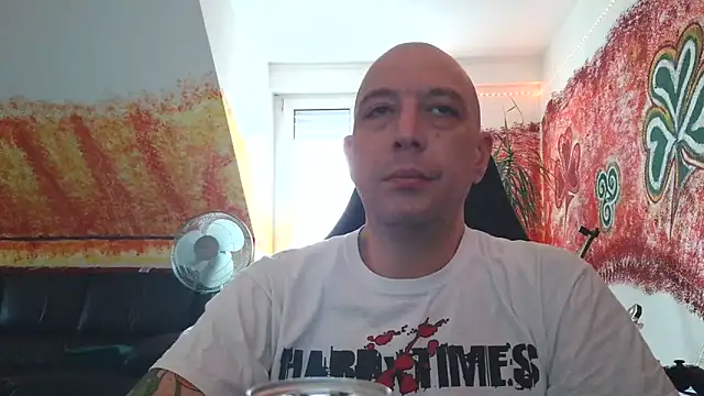 Snapshot of sextoy911 chatting on 12/22/25, 09:28 sextoy911 online show from 12/22/25, 09:28