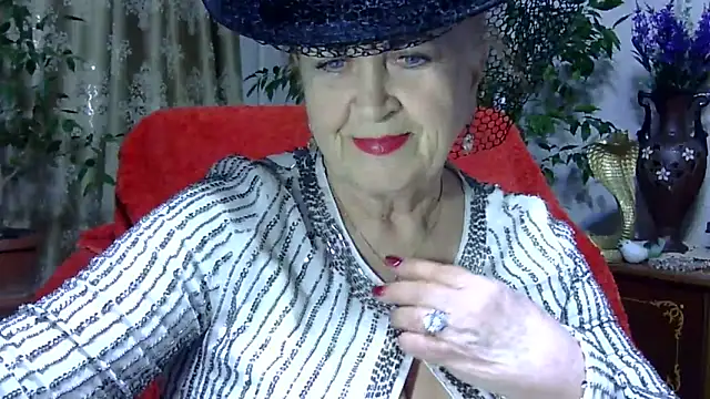 Emma52610 online show from 03/22/25, 05:41