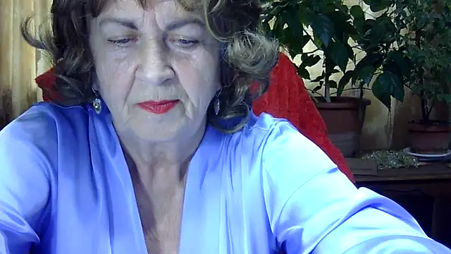 Emma52610 online show from 03/31/26, 11:21