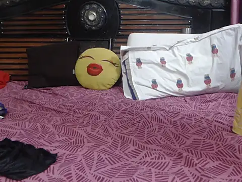 prettyindiandoll online show from 04/01/26, 04:02