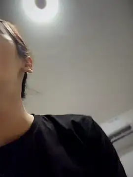 Jakolera2020 online show from 11/21/25, 08:35