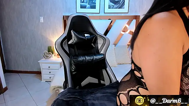 Snapshot of Lia_Simons chatting on 10/08/25, 03:15 Lia Simons online show from 10/08/25, 03:15