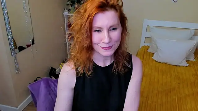 FoxySophia online show from 12/19/25, 11:39