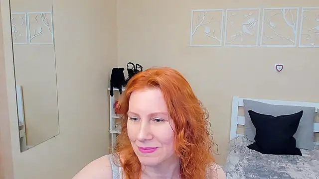 FoxySophia online show from 02/15/26, 07:10