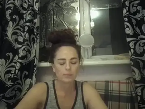 LindaStarS online show from 03/16/25, 05:17