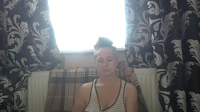 LindaStarS online show from 03/28/26, 06:57