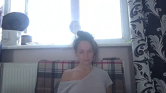 LindaStarS online show from 05/16/26, 05:37