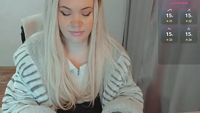 AllAboutLoveXx online show from 01/09/26, 06:38