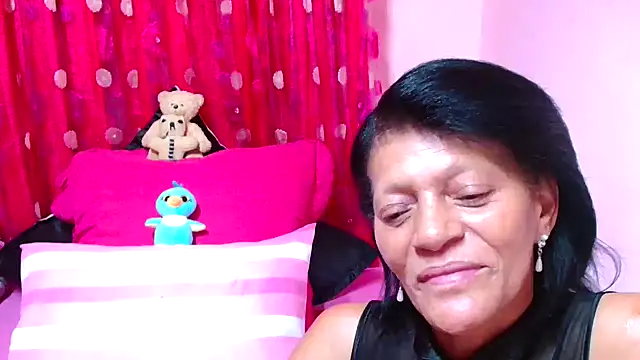 SLUTTYROXY online show from 11/06/25, 06:53