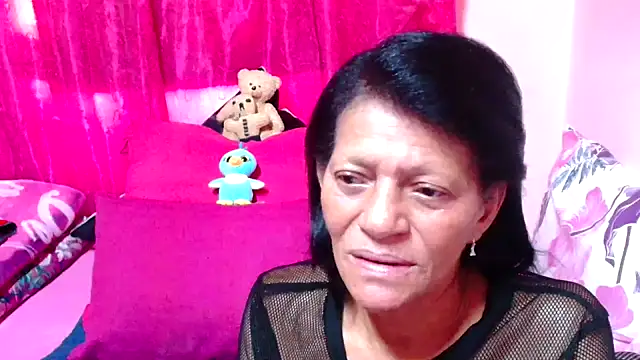 SLUTTYROXY online show from 11/28/25, 07:22