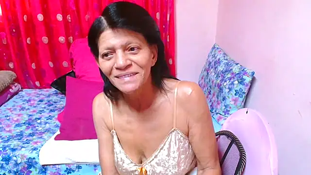 SLUTTYROXY online show from 03/21/26, 06:18