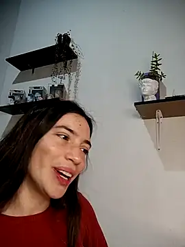 loveuu-bae online show from 12/18/24, 12:21