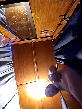 UncutHammer69 online show from 04/20/26, 03:59