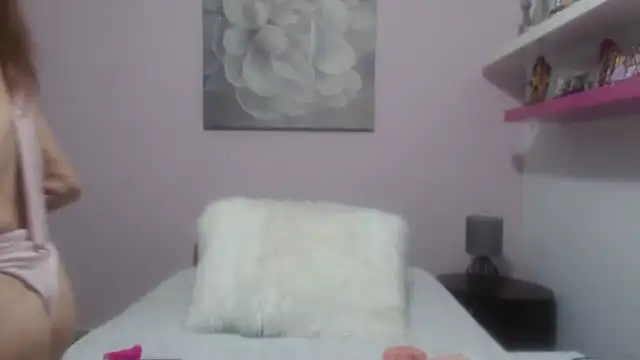 CindyCrawford online show from 09/12/25, 02:33