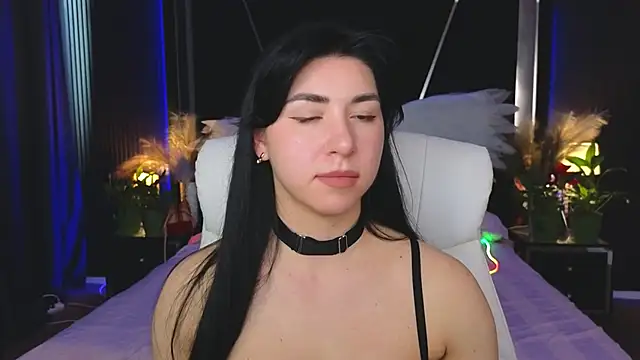 EmilyCandyy online show from 05/14/26, 06:53