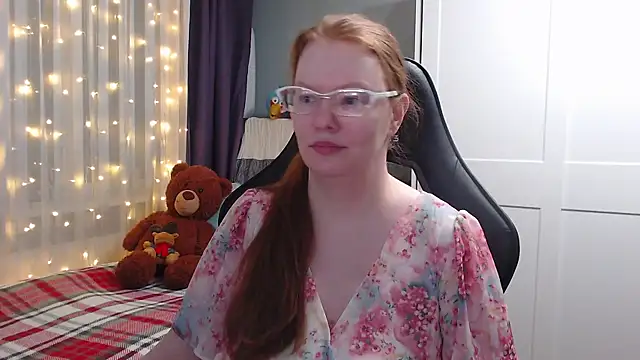 Snapshot of Lady_Inari chatting on 01/11/25, 04:36 Lady Inari online show from 01/11/25, 04:36