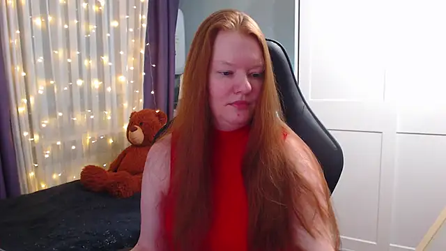 Snapshot of Lady_Inari chatting on 02/14/25, 10:58 Lady Inari online show from 02/14/25, 10:58