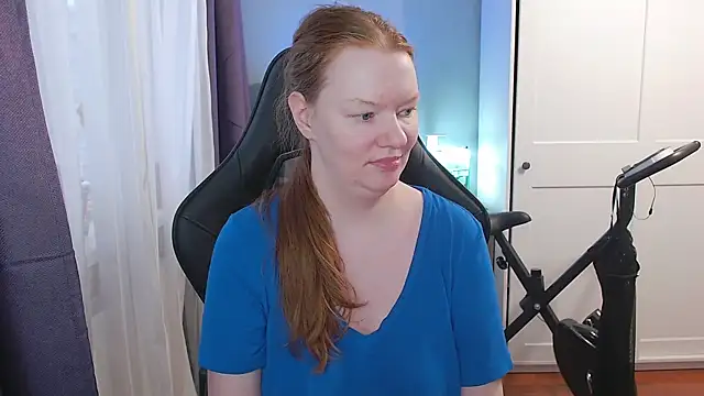 Snapshot of Lady_Inari chatting on 11/29/25, 11:02 Lady Inari online show from 11/29/25, 11:02