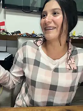 kinky milaxh online show from 12/16/25, 11:32