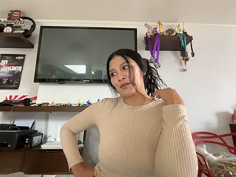 kinky milaxh online show from 02/20/26, 04:29