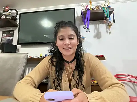 kinky milaxh online show from 03/18/26, 01:42