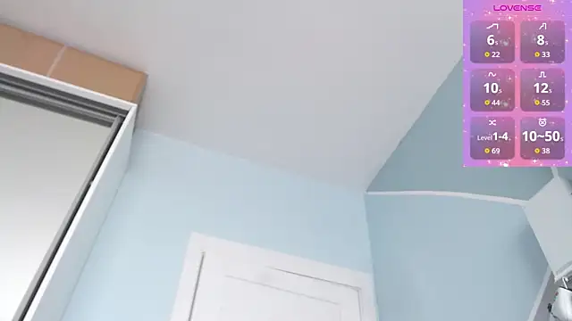 MilaniaCute online show from 04/15/26, 11:06