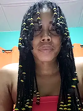 Snapshot of HONEYSWEETS_LIVE chatting on 10/30/25, 06:15 HONEYSWEETS LIVE online show from 10/30/25, 06:15